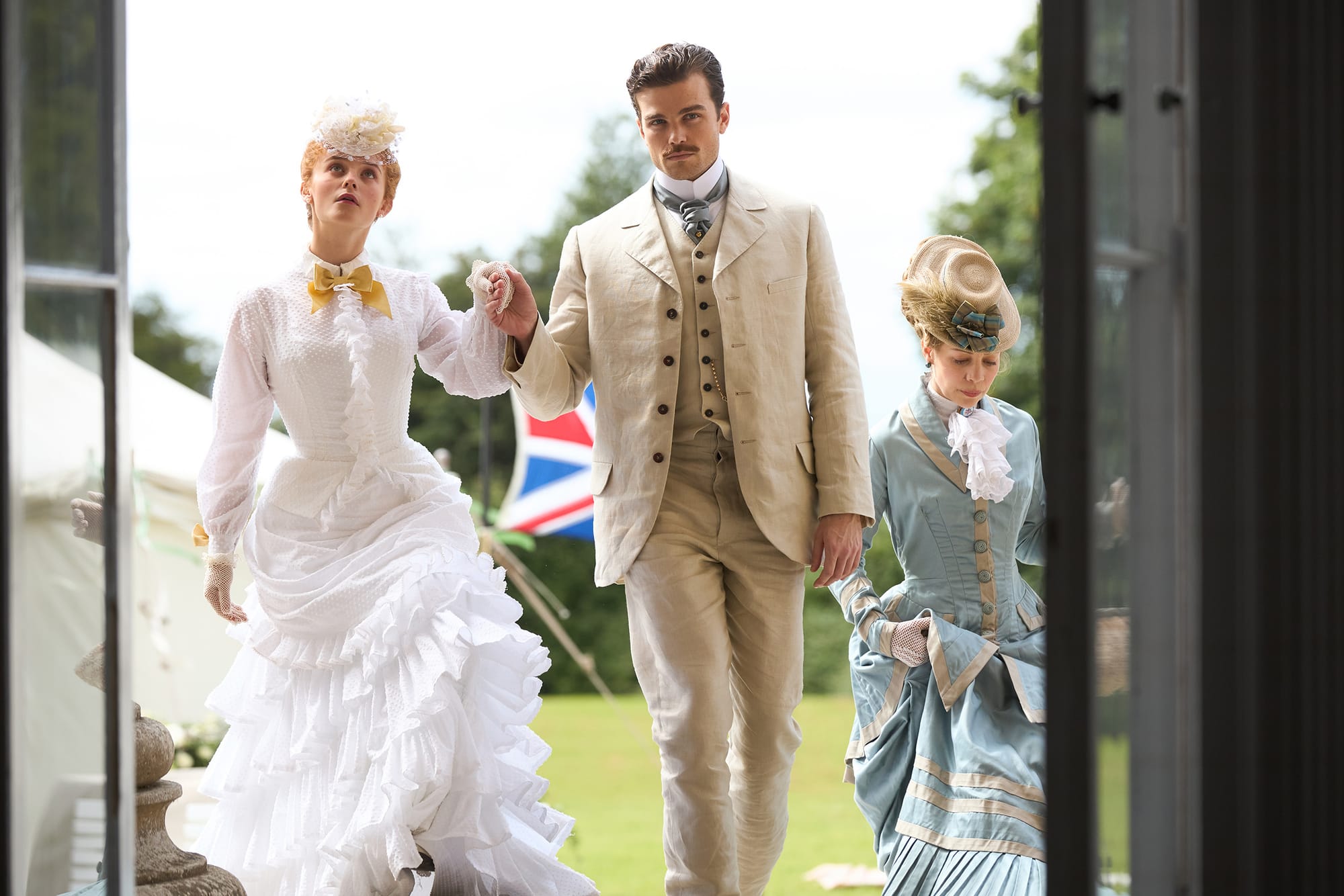 Millie Gibson and Joshua Orpin in 'The Forsytes' Season 1