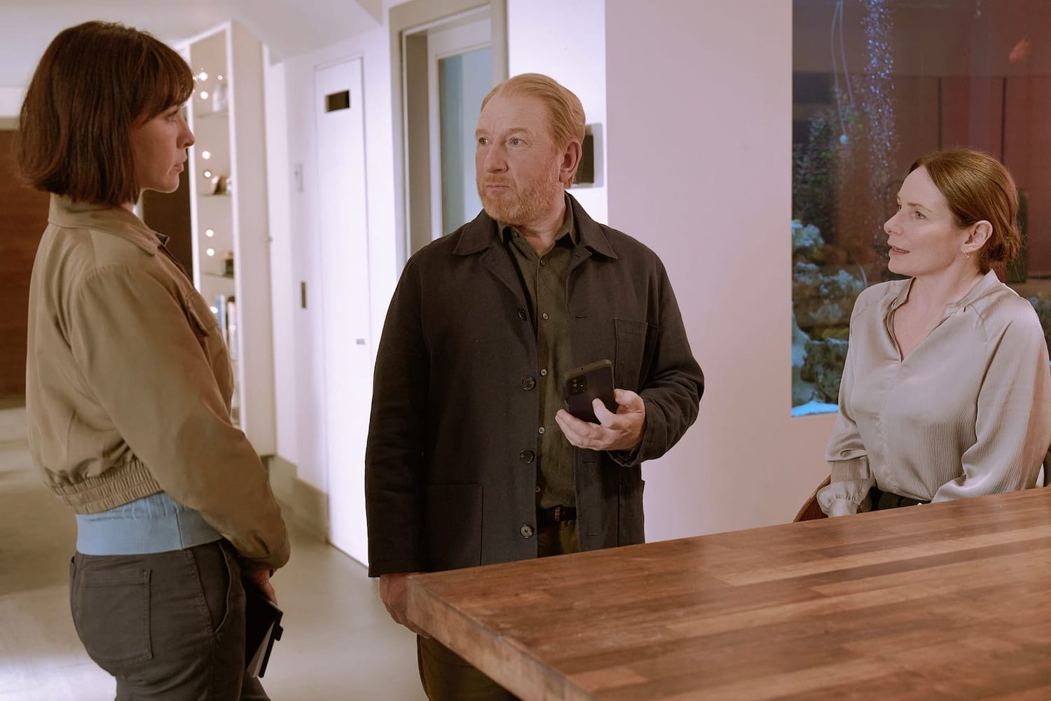 DS Layla Walsh (Vanessa Emme), DI Max Arnold (Adrian Scarborough), and Bettina Chalk-Harris (Clare Calbraith)