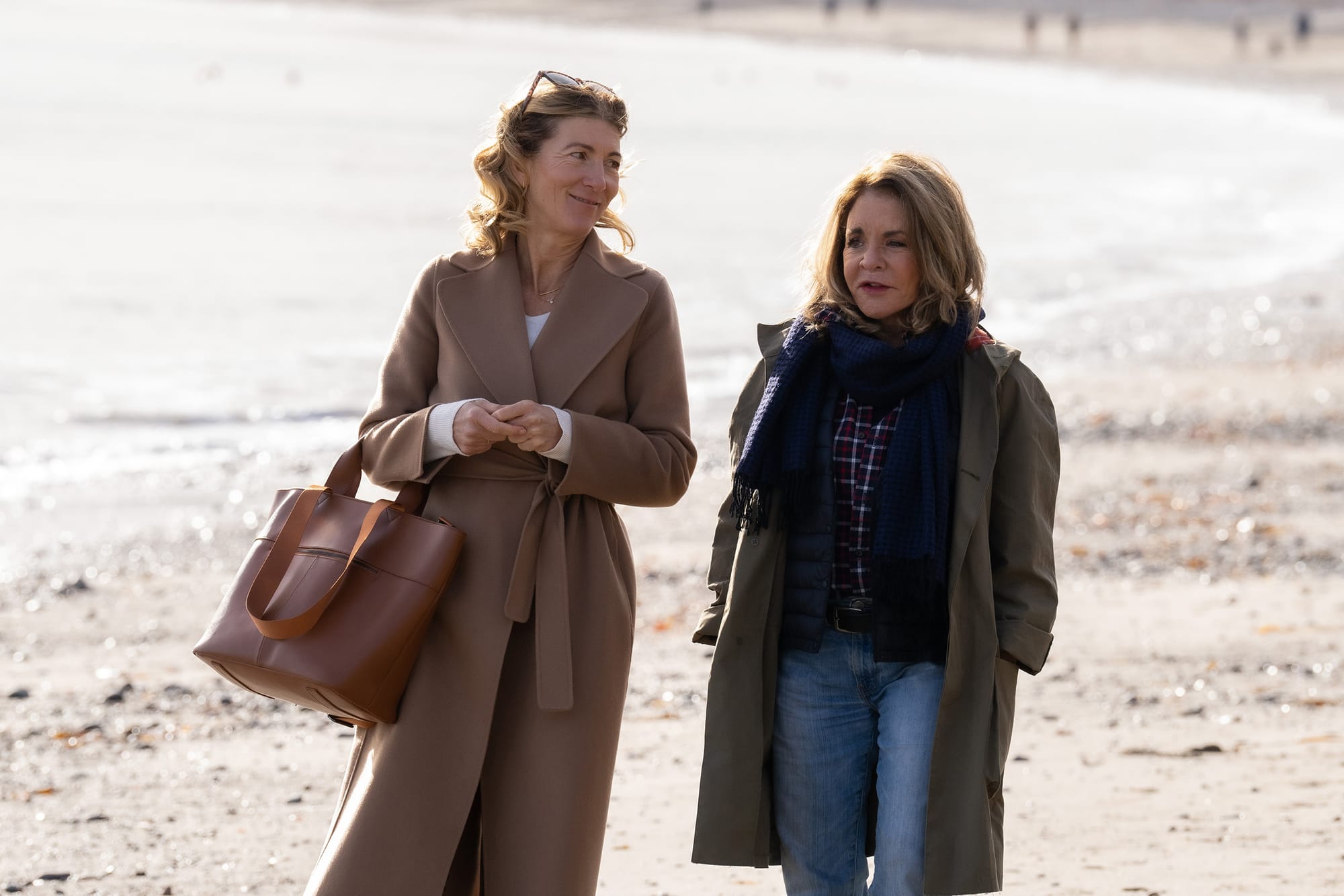 Eve Best as Rosalind, Stockard Channing as Cathy in 'MaryLand'