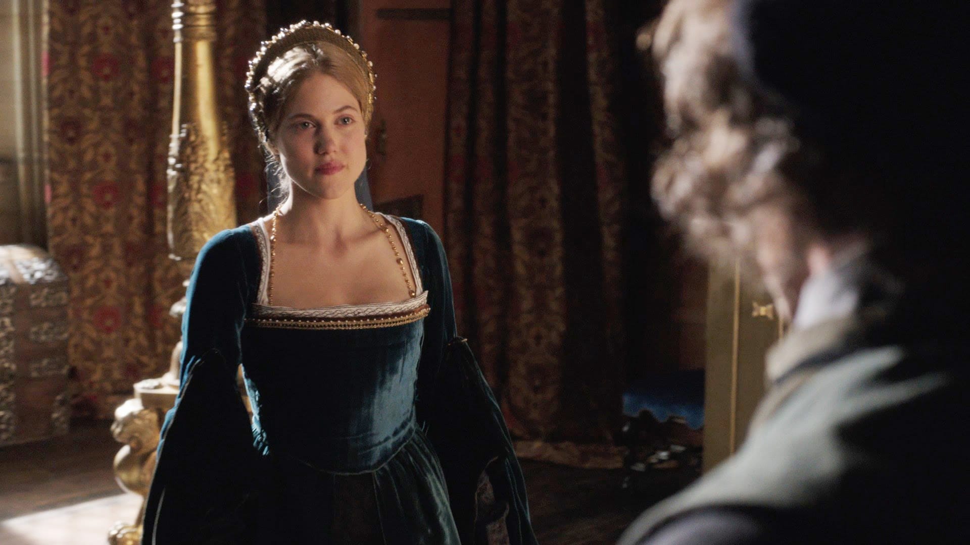 Mark Rylance as Thomas Cromwell and Charity Wakefield as Mary Boleyn in 'Wolf Hall' Season 1