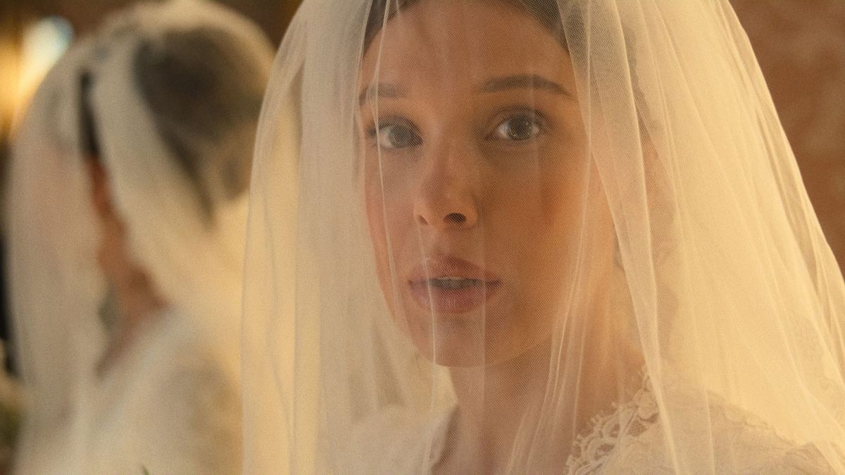 Millie Bobby Brown in 'Enola Holmes 3' 