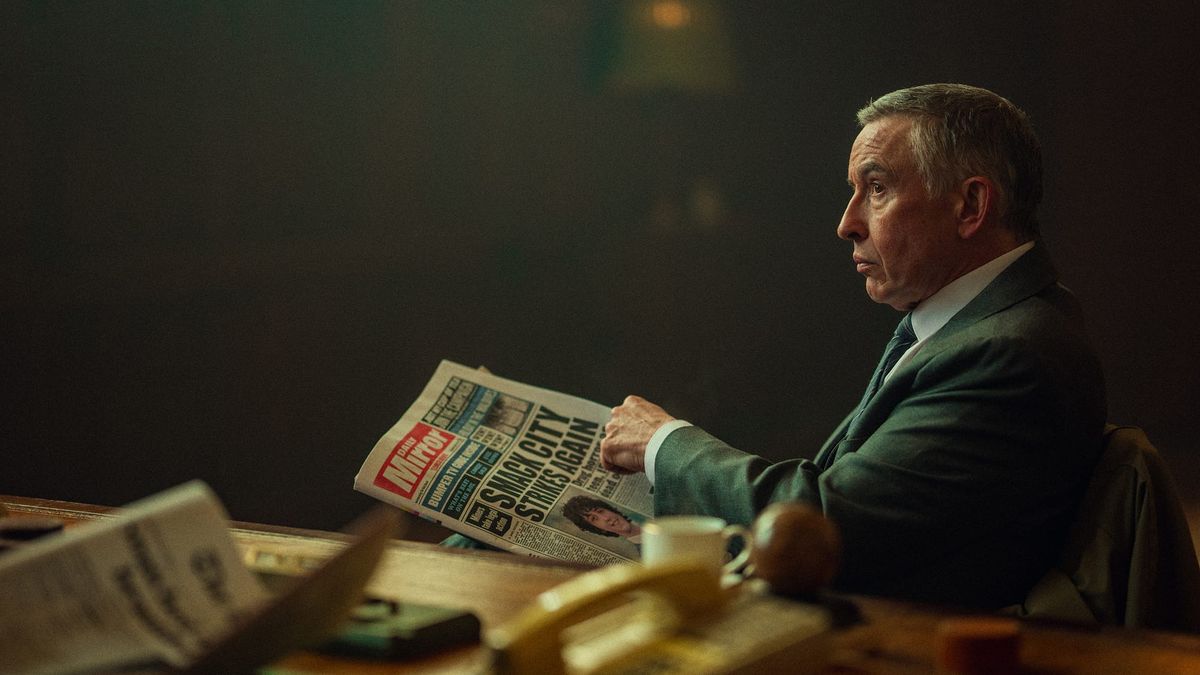 The 'Legends' Soundtrack Is A Slice of '90s Nostalgia