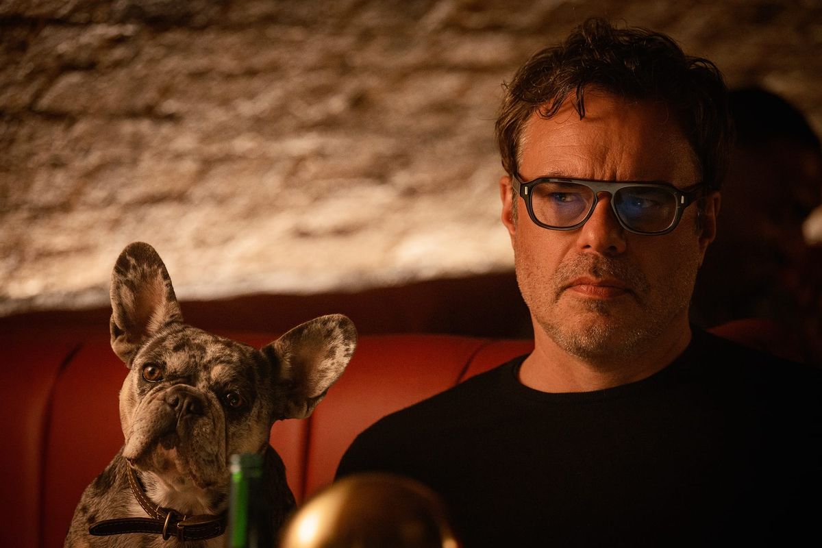 ‘Alice & Steve’s Trailer Introduces the Wrong-Com