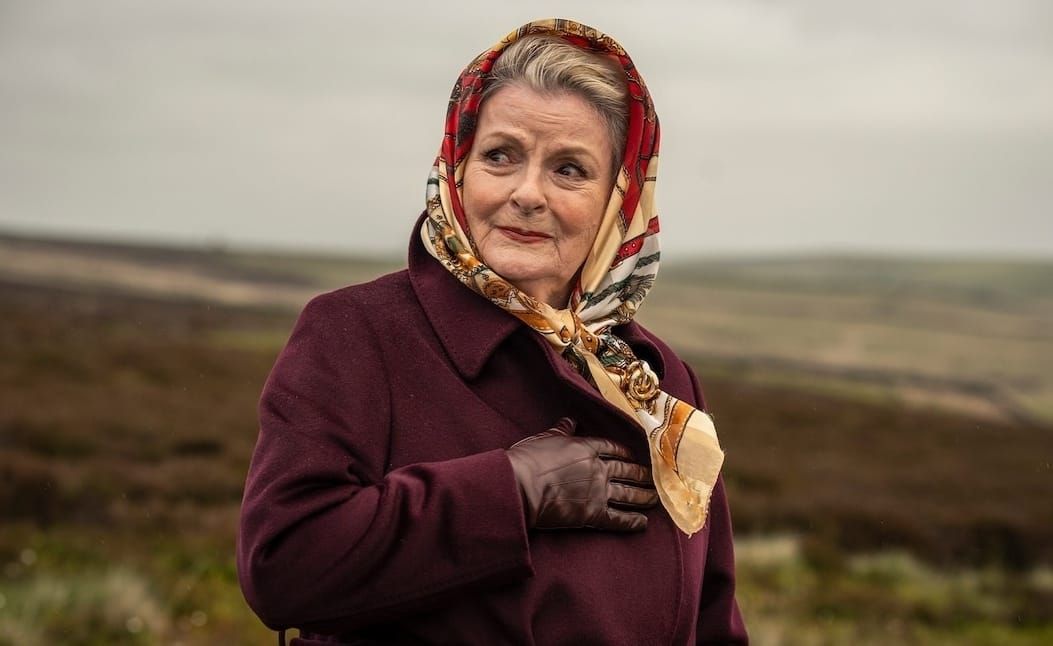 Emma Harte (Brenda Blethyn) on the moors near her home