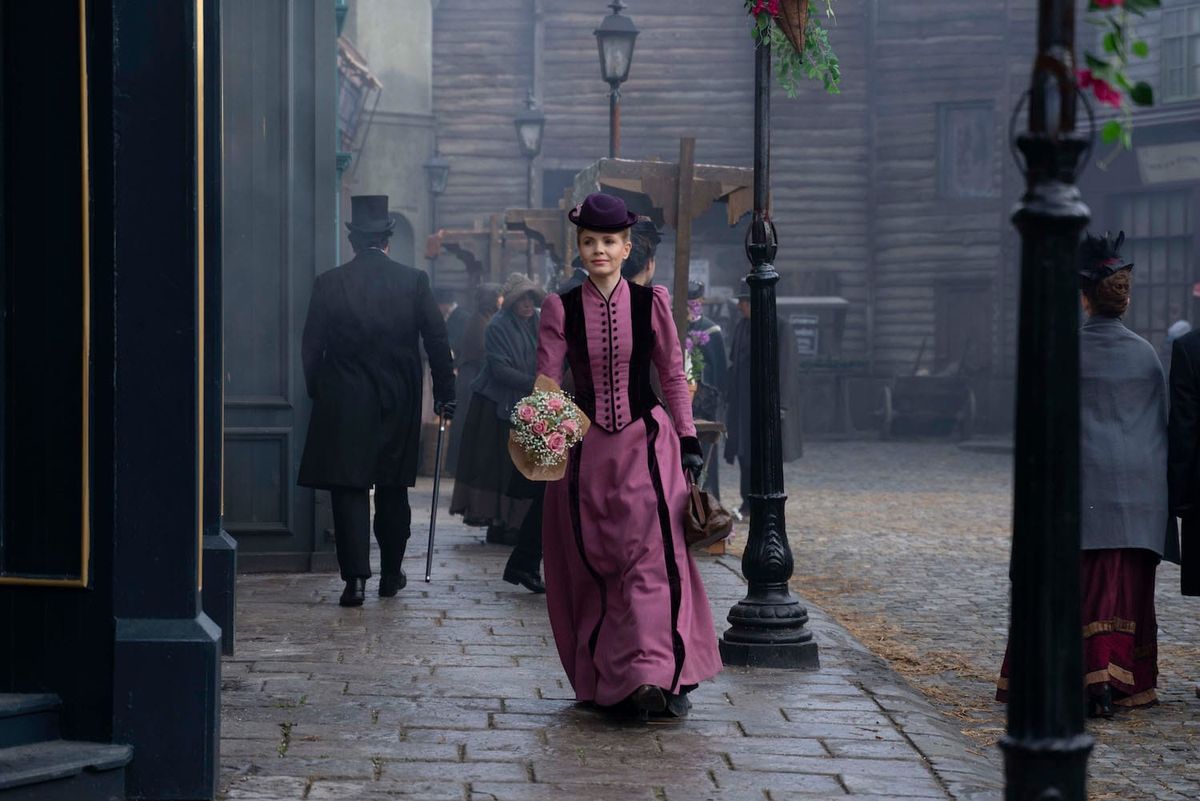 The 'Miss Scarlet & the Duke' Season 4 Trailer Sees The Detective Making It Work