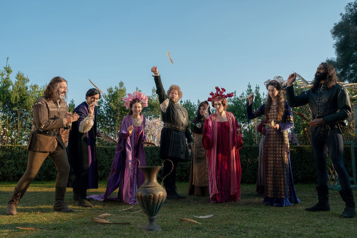 'The Decameron' is Fabulously Fun, Featuring Class Commentary & Pandemic Parallels