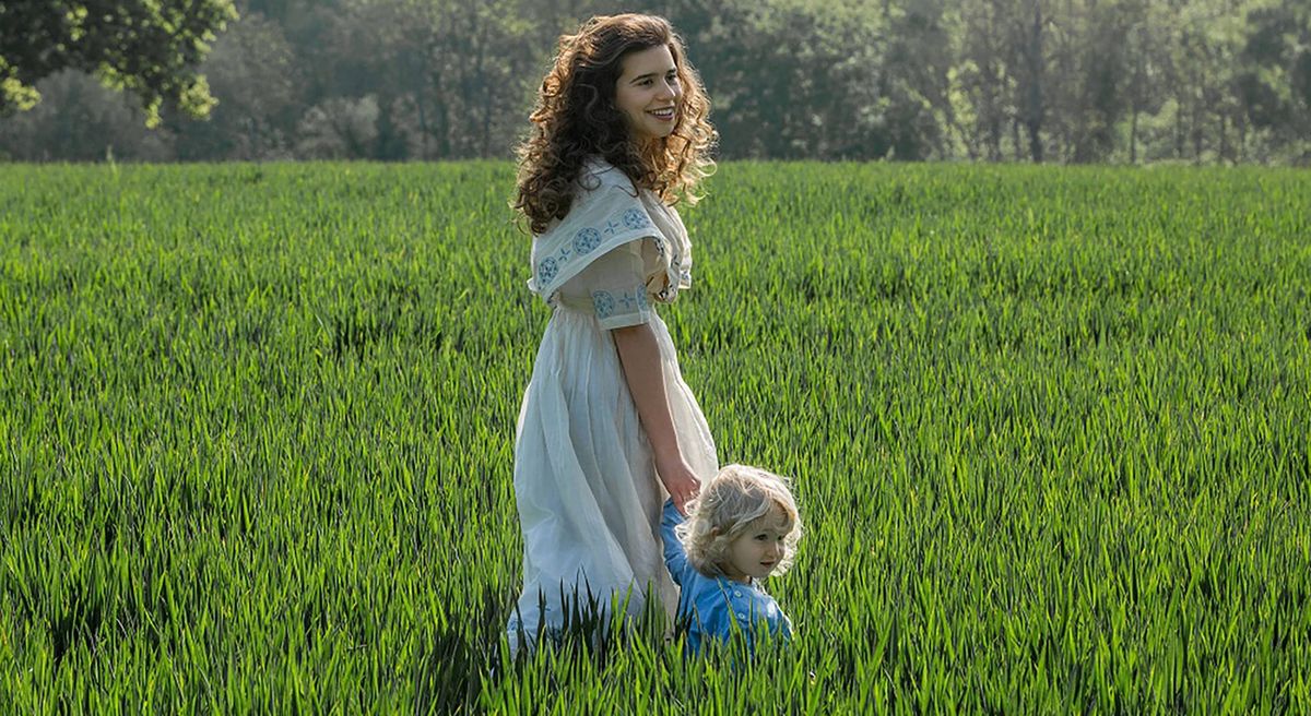 Hayley Atwell in 'Howards End'