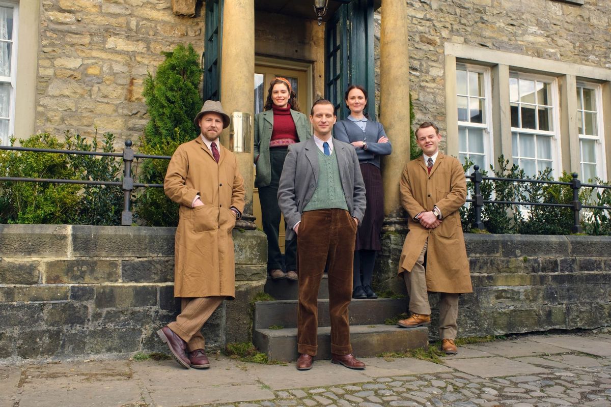 'All Creatures Great & Small' Season 2 Images Show the New Mrs. Pumphrey