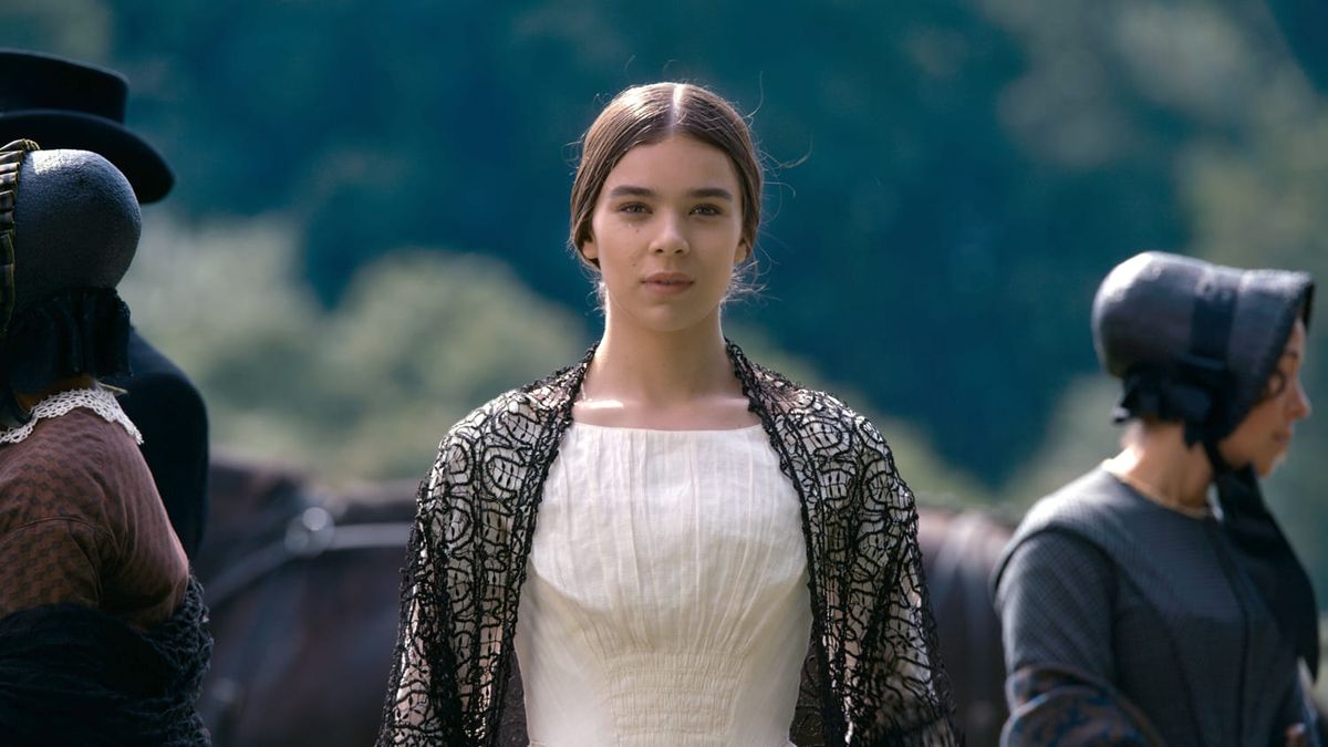 'Dickinson' Renewed for Season 2 Ahead of AppleTV+ Premiere