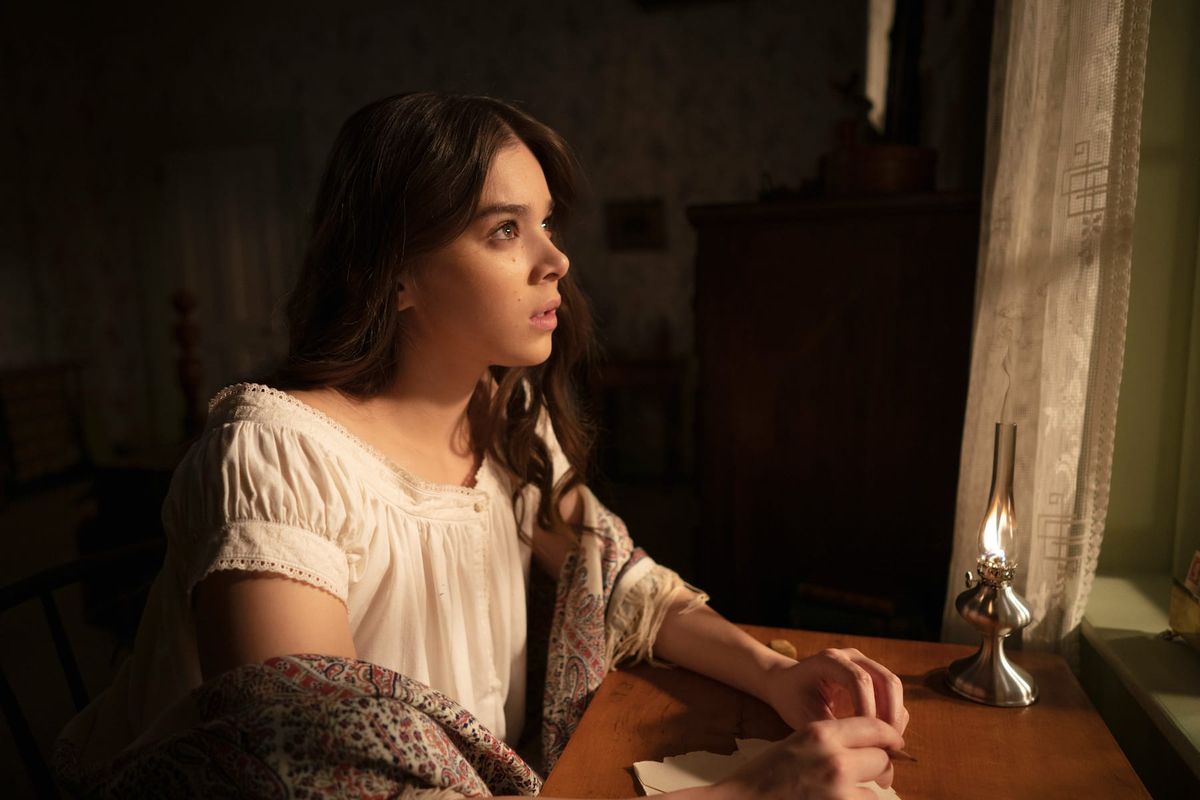 AppleTV+'s 'Dickinson' is the Best Show You're Not Watching