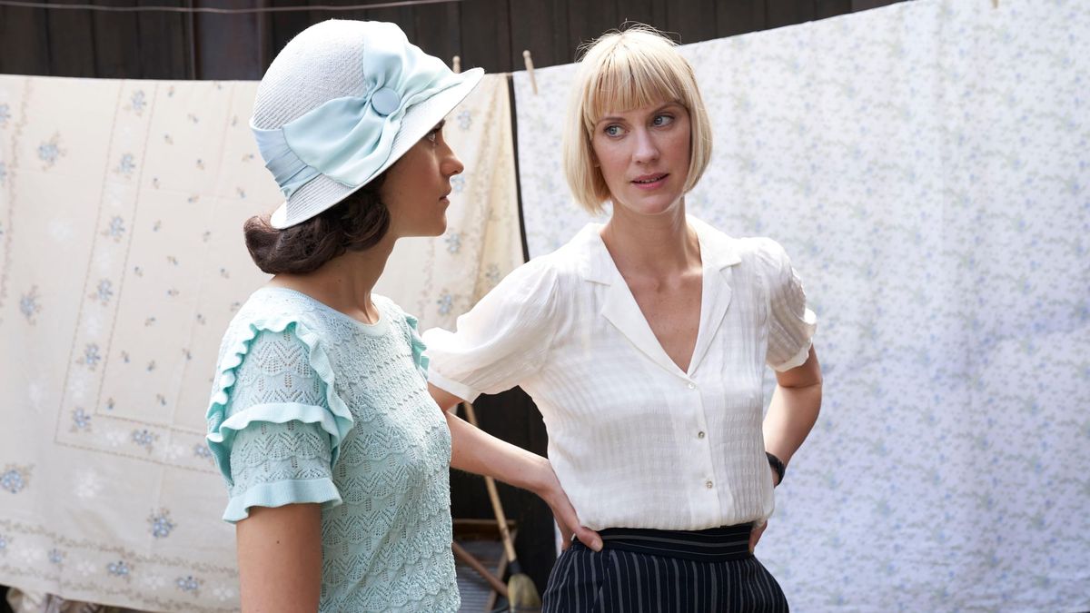 'Frankie Drake Mysteries' Season 3 Lets Its Strong, Feminist Ensemble Shine