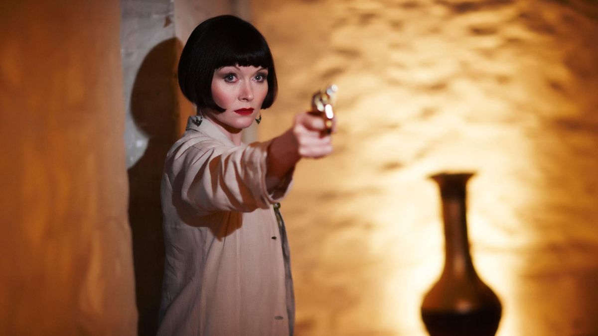 'Miss Fisher's Murder Mysteries' Season 1 Finale Recap: "King Memses' Curse"