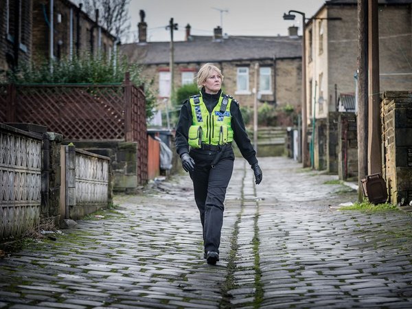 Sgt. Catherine Cawood (Sarah Lancashire) 