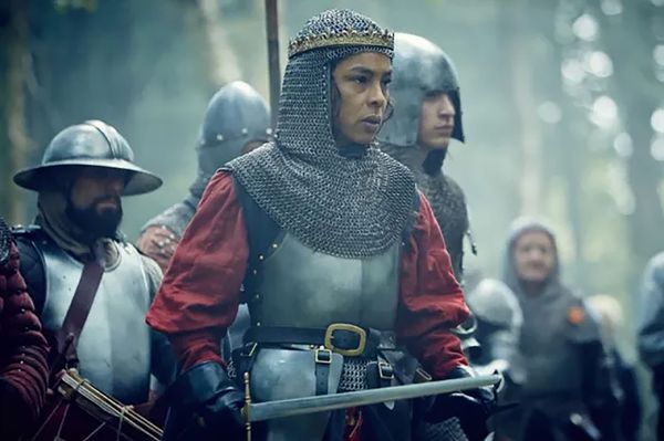 Sophie Okonedo as Queen Margaret. © 2015 Carnival Film & Television Ltd