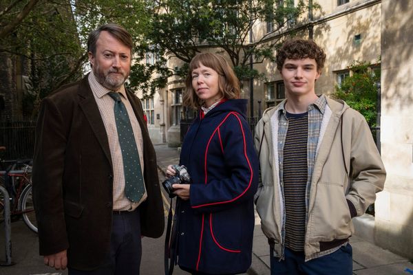 David Mitchell, Anna Maxwell Martin, and Dylan Hughes in 'Ludwig' Season 2 