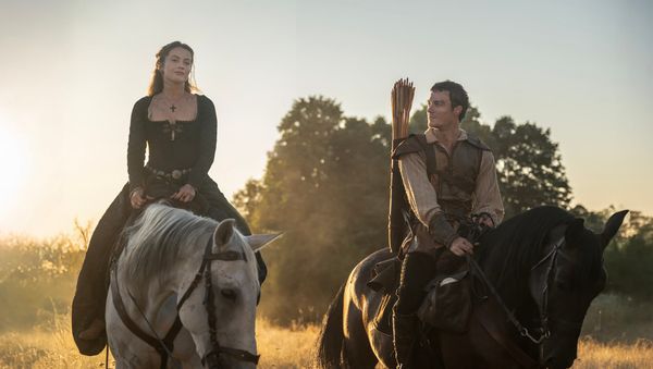 Lauren McQueen and Jack Patten in 'Robin Hood' Season 1 
