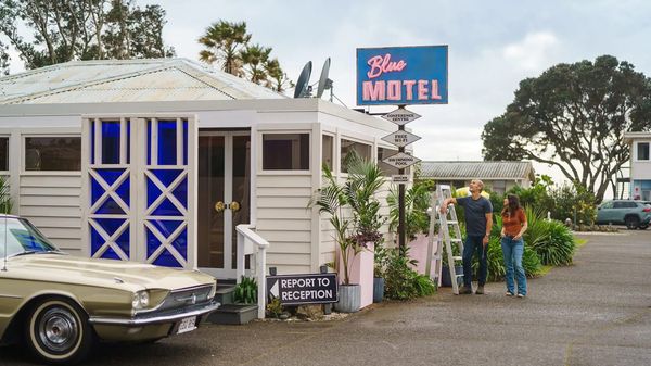Michala Banas and Brett Tucker in the 'Blue Murder Motel' Season 1 