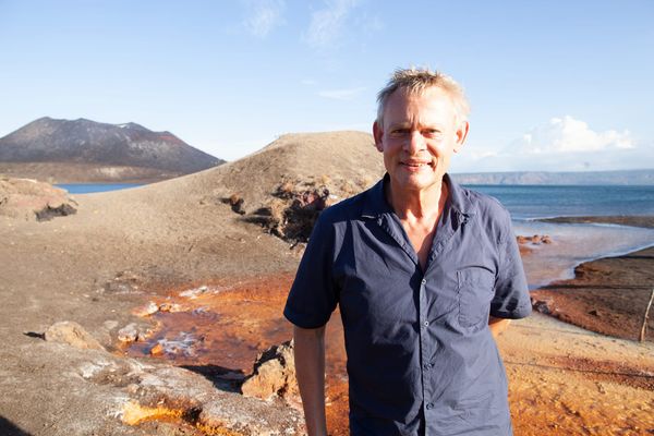 'Martin Clunes: Islands of the Pacific' Season 2 to Stream on PBS Passport