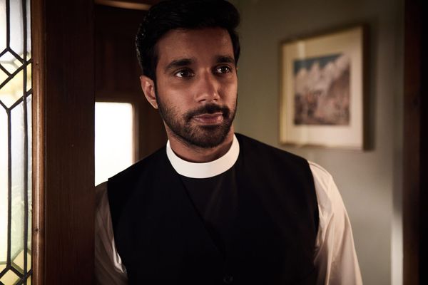 The New Vicar Finally Arrives in 'Grantchester' Season 9