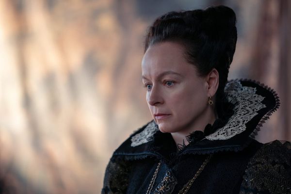 'The Serpent Queen' Season 2 Exclusive Clip: "Welcome to Court"