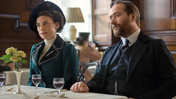 'Howards End' Moves One Step Forward, Two Steps Back When Opposites Attract