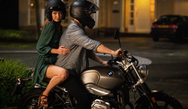 'The Couple Next Door' Sets Up an Overly Complicated Web of Not-Sexy Drama