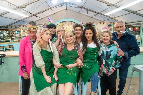 The 'Derry Girls' Episode of 'The Great British Baking Show' is Coming to Netflix in December