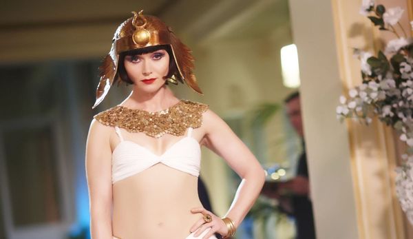 'Miss Fisher's Murder Mysteries' Season 1, Episode 12 Recap: "Murder in the Dark"