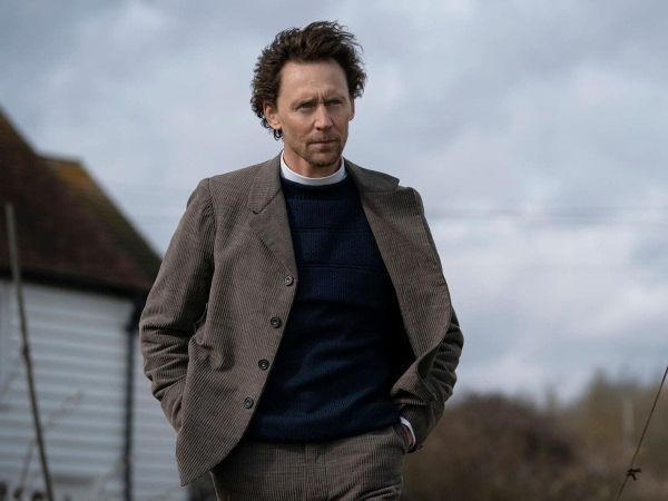 Tom Hiddleston Joins the Cast of AppleTV+ Drama 'The Essex Serpent'
