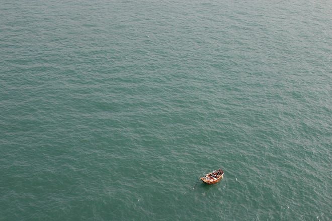 Surviving Stranded at Sea: What a Castaway’s Rescue Teaches Us