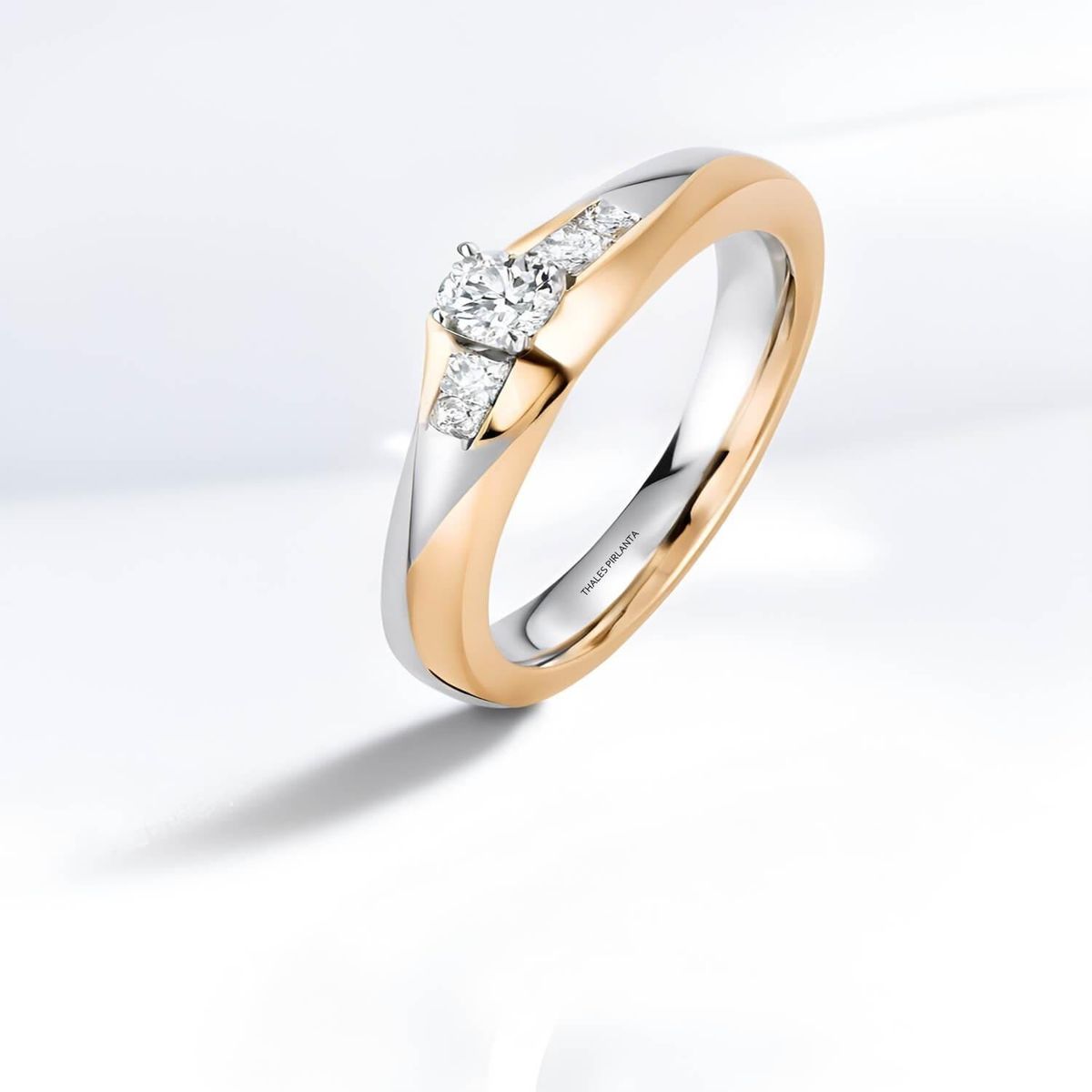 0.40 Karat Nişan Yüzüğü Tercihi Mantıklı mı?