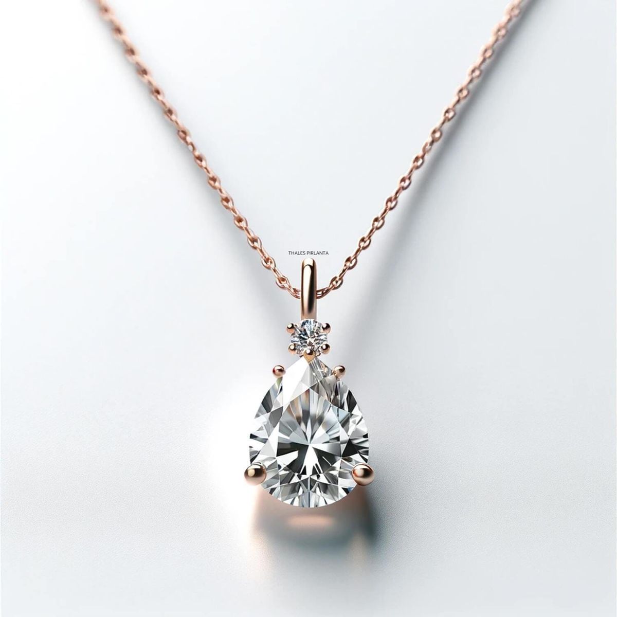 Damla Beyaz Topaz Gerçek Pırlanta Kadar Parlar Mı?