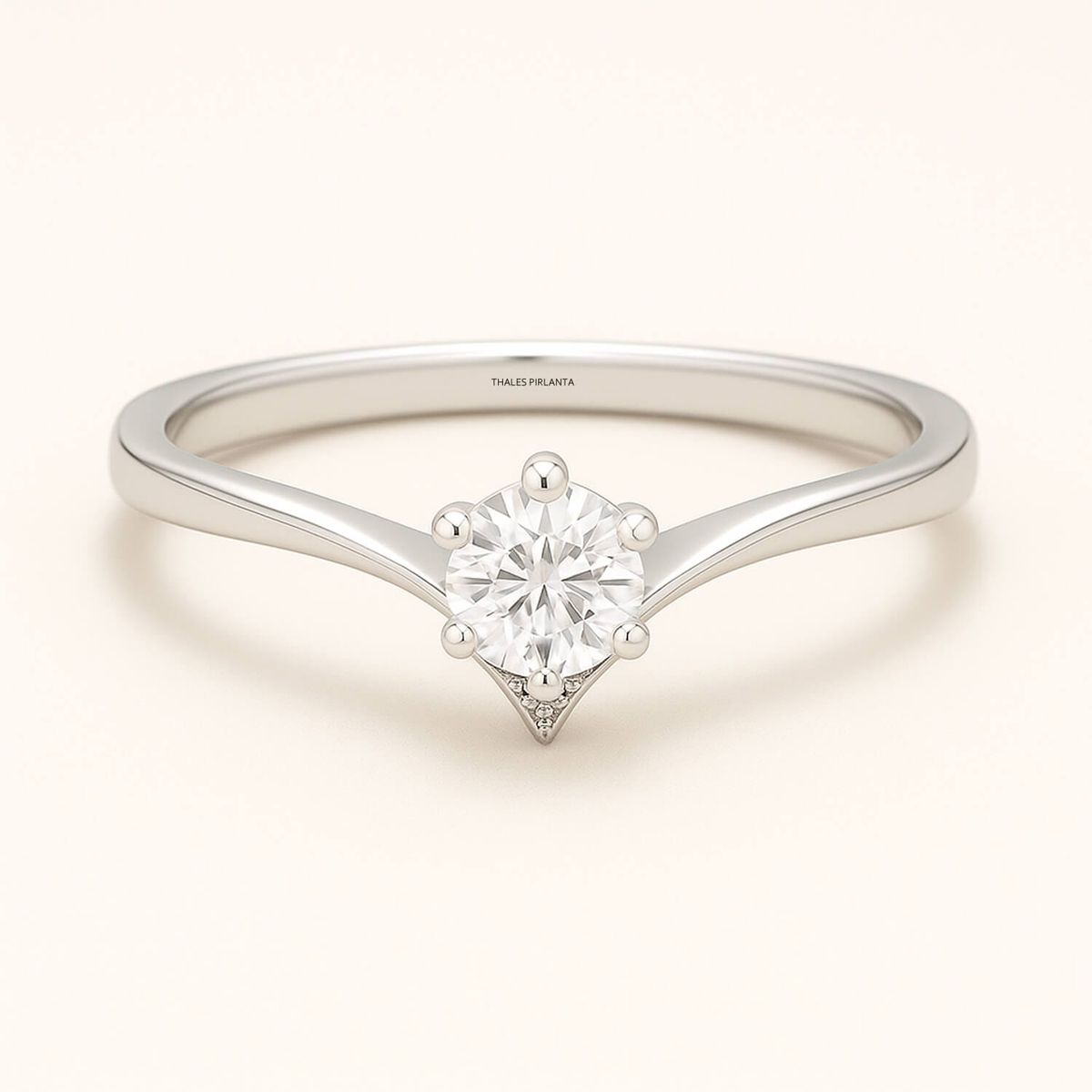 Evlilik Teklifi Tektaş Pırlanta Fiyatını Etkileyen Başlıca Faktörler