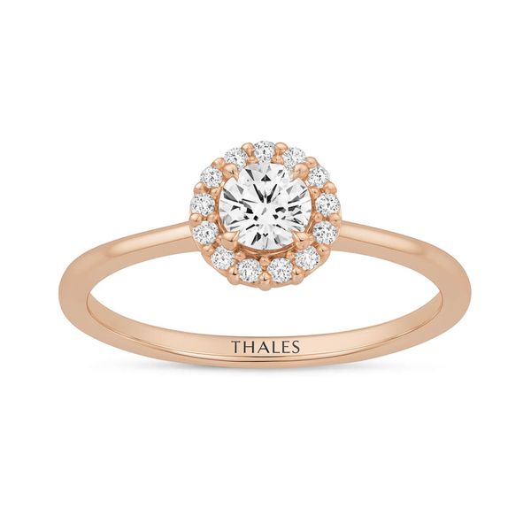 Vintage Tektaşlar Klasik Tektaşlara Göre Büyük Mü Görünür?