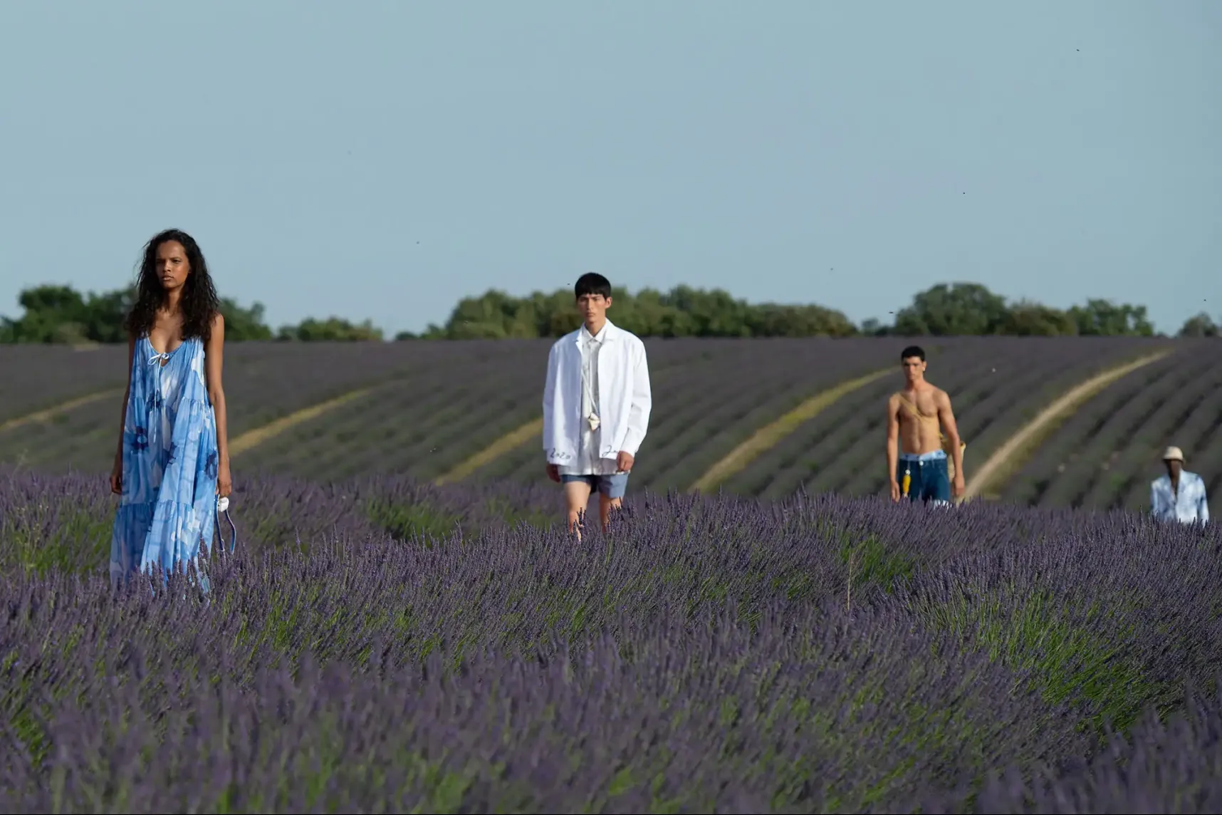 Jacquemus show in a lavender field in Valensole