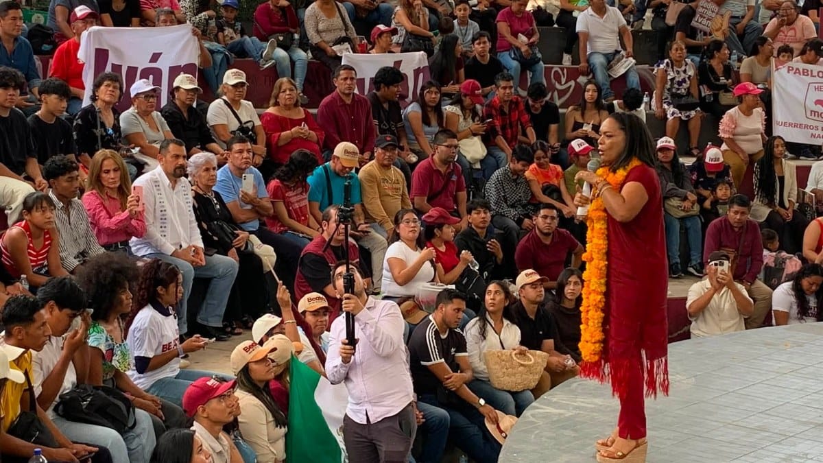 Beatriz Mojica, ataques por avance imparable.