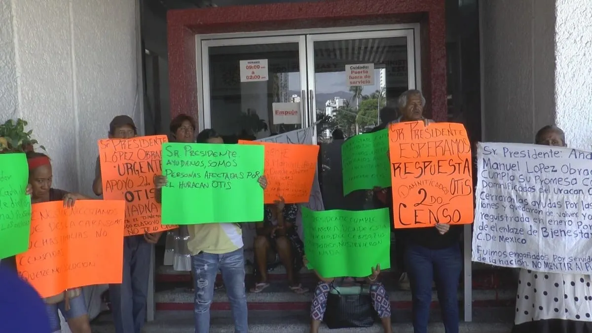 Denuncian en Acapulco entrega irregular de apoyos por Otis