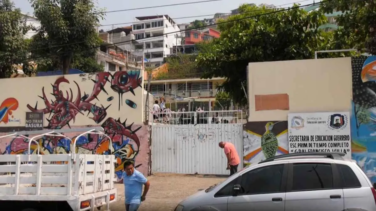 Reportan extorsiones maestros en Acapulco y Coyuca de Benítez