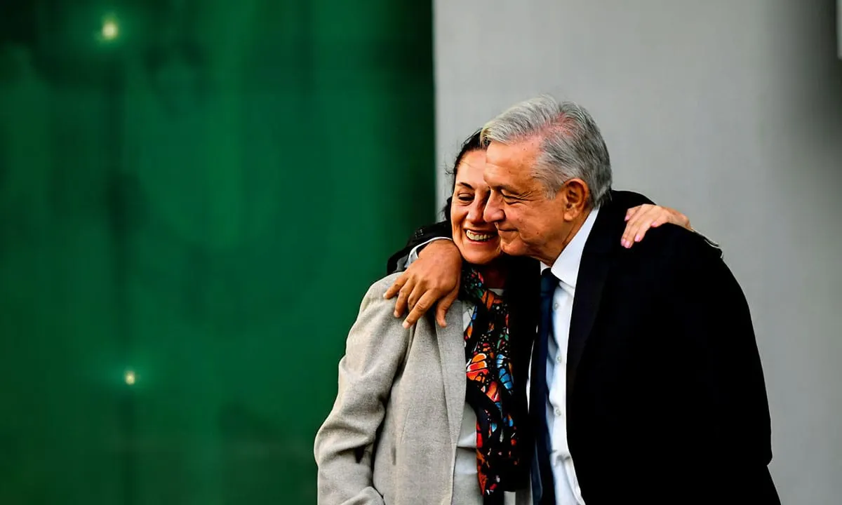 Realizamos una transición ordenada y fraterna, asegura AMLO