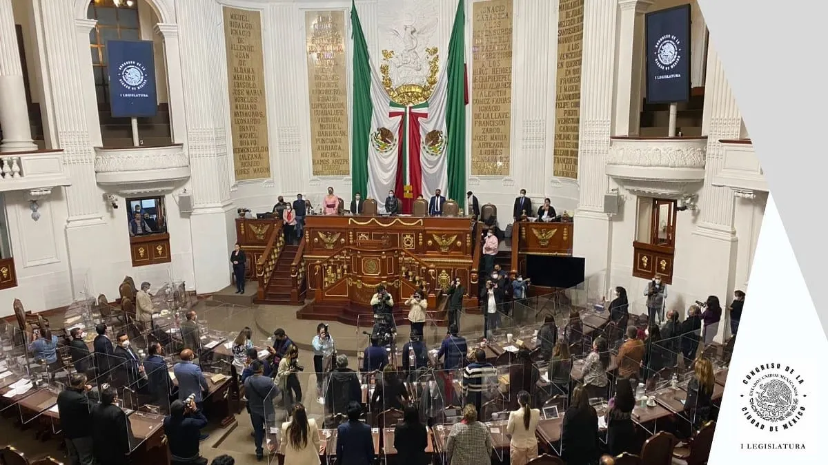 Diputados de Morena respaldan iniciativa para eliminar la reelección en diputaciones y alcaldías