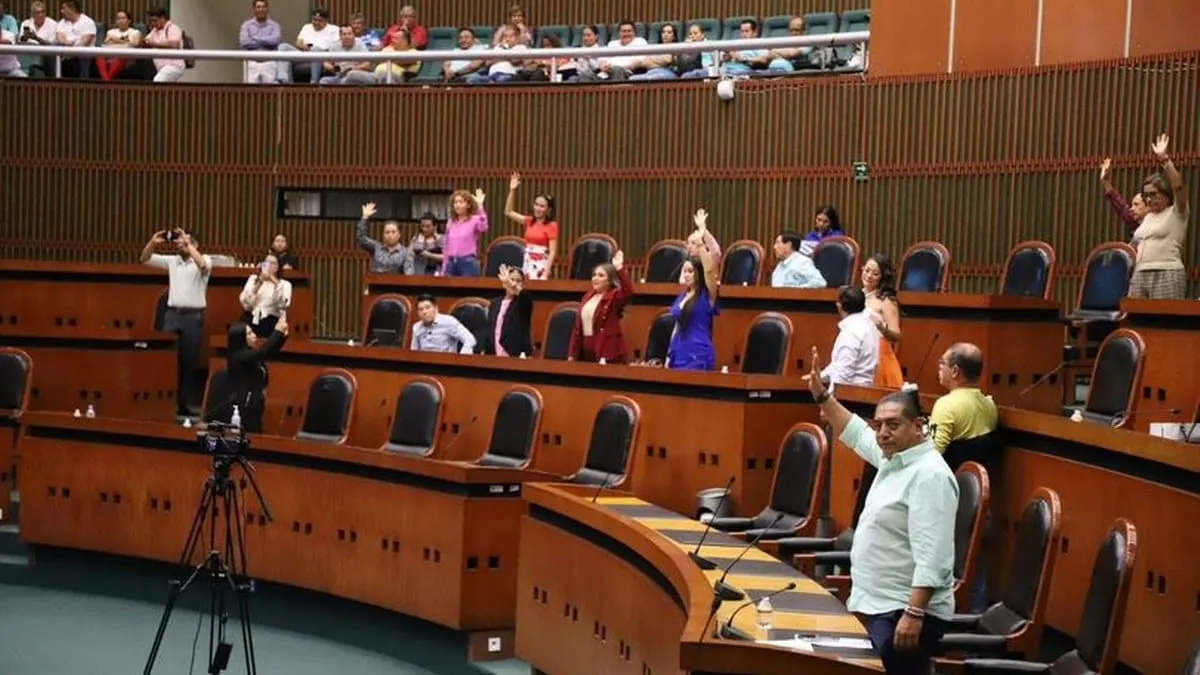Congreso de Guerrero cambia fecha de toma de posesión de ayuntamientos