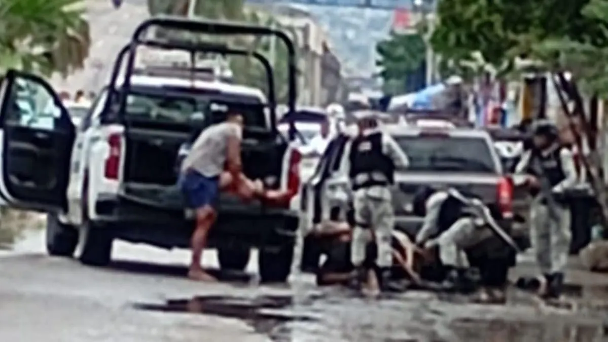 Arrestan a tres en Acapulco tras enfrentamiento armado