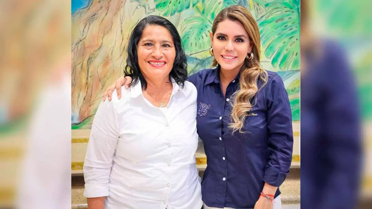 Se reúnen Evelyn Salgado y Abelina López por temporada de verano 2024