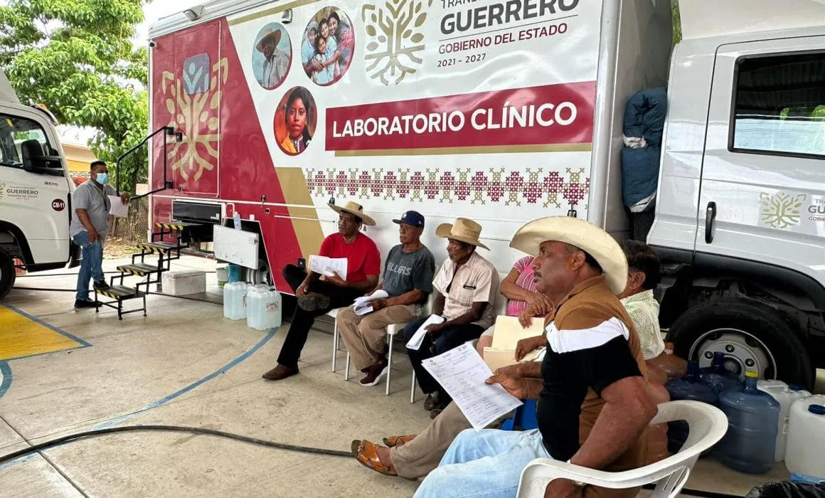 Jornadas médicas gratuitas llegan a Copala y Atoyac
