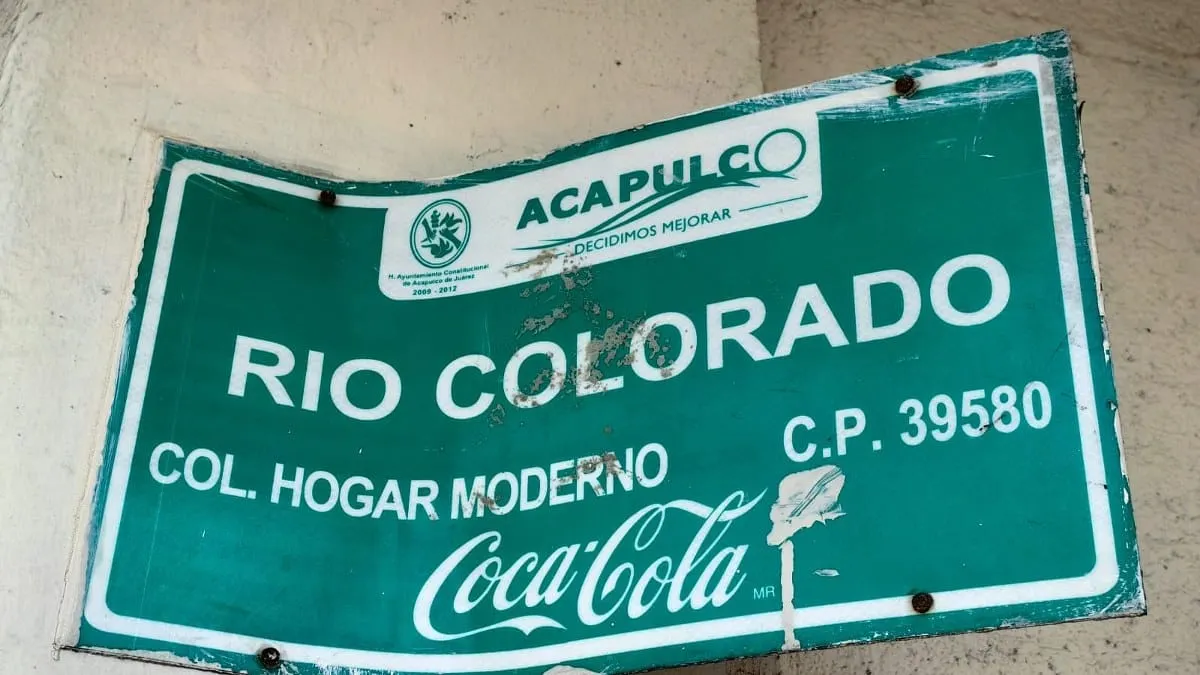 Acapulco: hallan sin vida a dos mujeres y un hombre en una cajuela