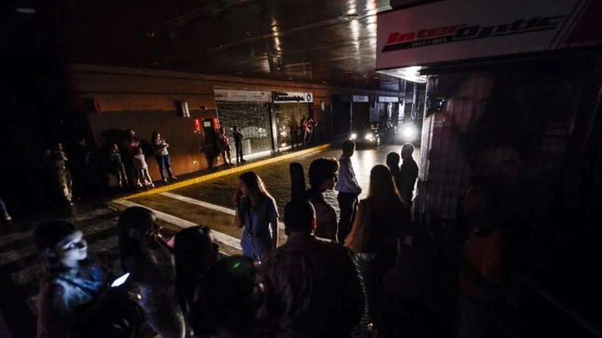 Nicolás Maduro culpa a grupos fascistas del apagón que dejó sin luz a gran parte de Venezuela