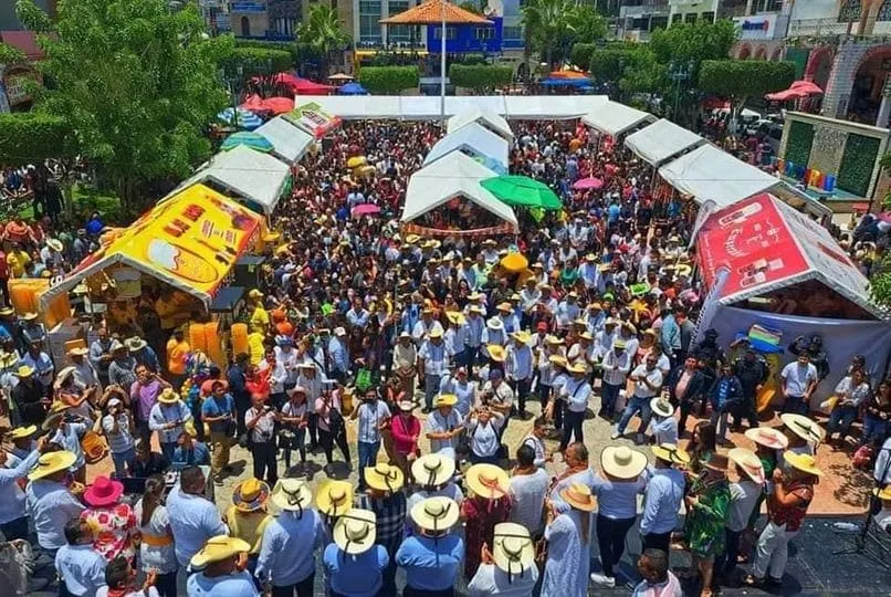 Suspenden la tradicional feria del mole en Teloloapan, por repunte de violencia y detenciones
