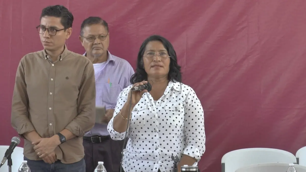 Obligaron a personas a bloquear la Costera de Acapulco: Abelina López