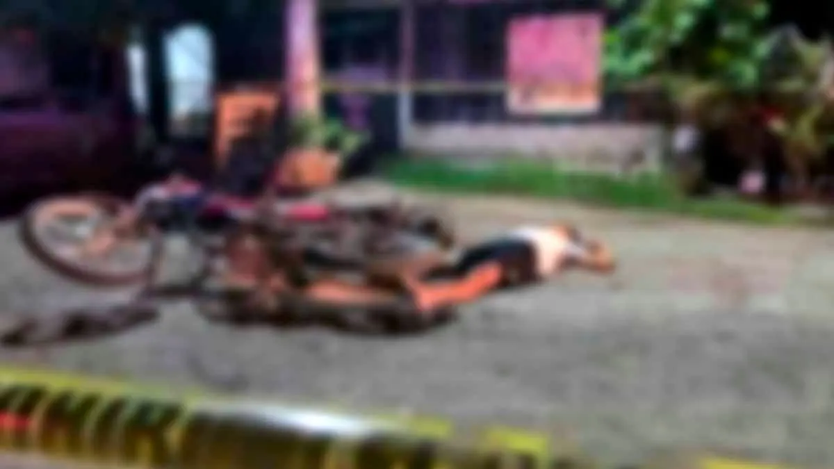 Ejecutan a un joven motociclista en la comunidad de El Coacoyul de Zihuatanejo