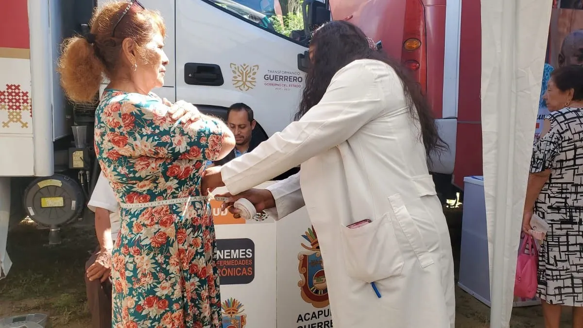 Realizan jornada médica para adultos mayores en Pueblo Madero, Acapulco